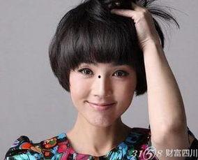 姜宏波个人资料照片,光影交织下的魅力女神